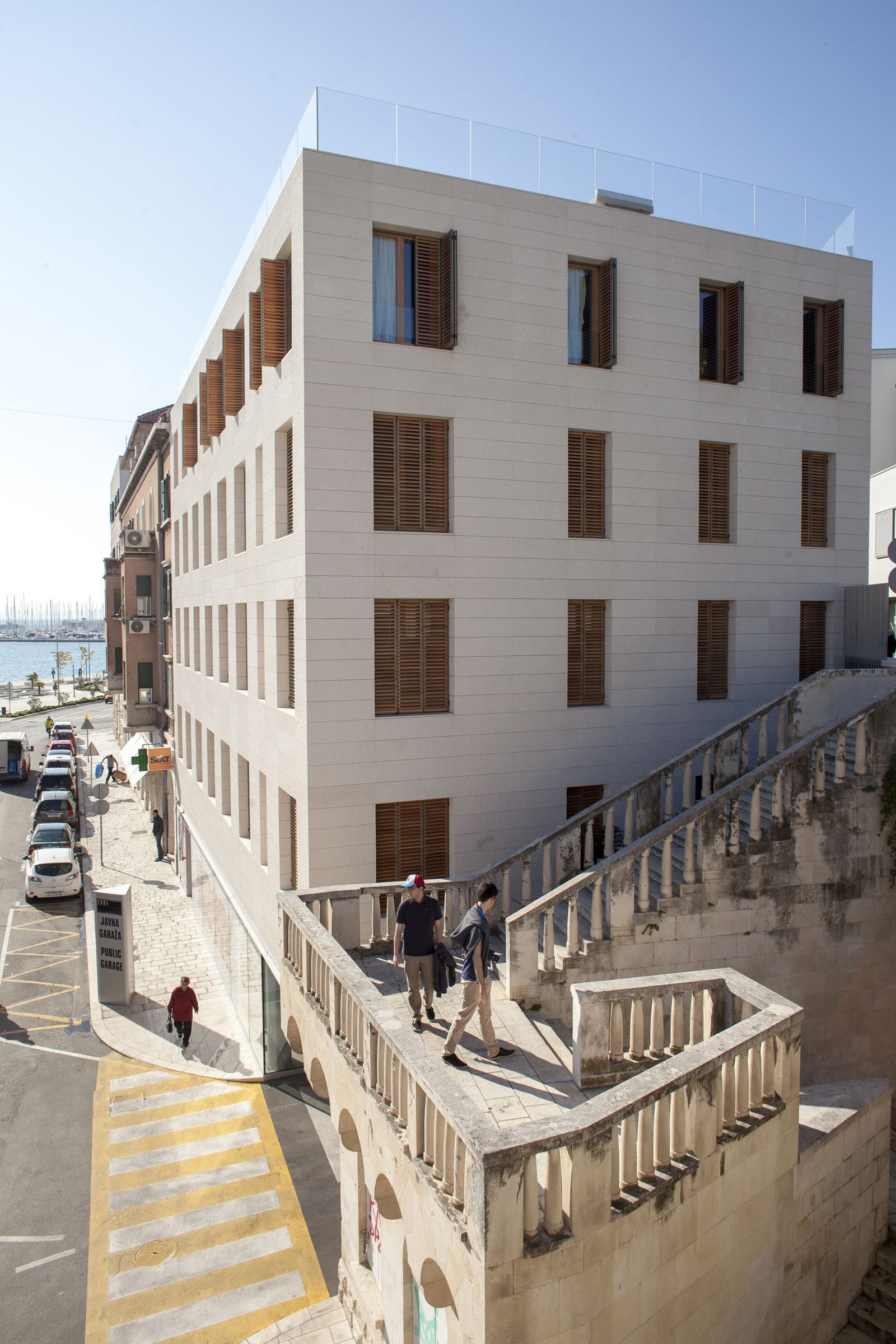 Stambeno poslovna građevina ‘’Dražanac’’